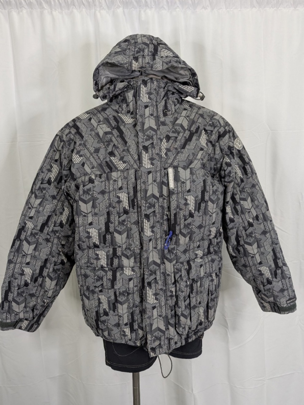 Burton Men’s XL Down Snowboard Ski Jacket coat limited Gray Urban City Print